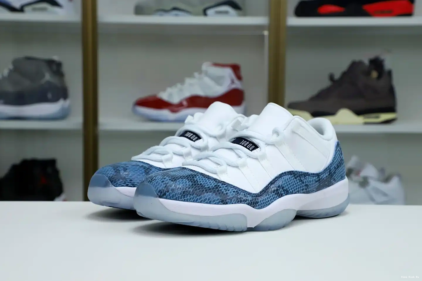 Kimikick Air Jordan snakeskin” 11 Jordan “navy 0615